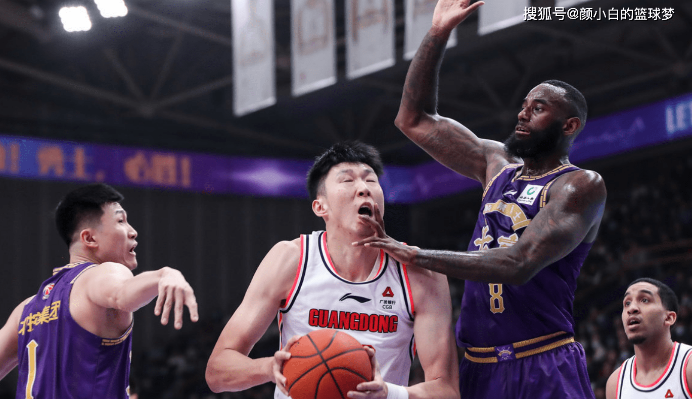 爱游戏官方网站-关键时刻CBA常规赛焦点战，成都蓉城回应争议，话题不断，临场指挥获称赞